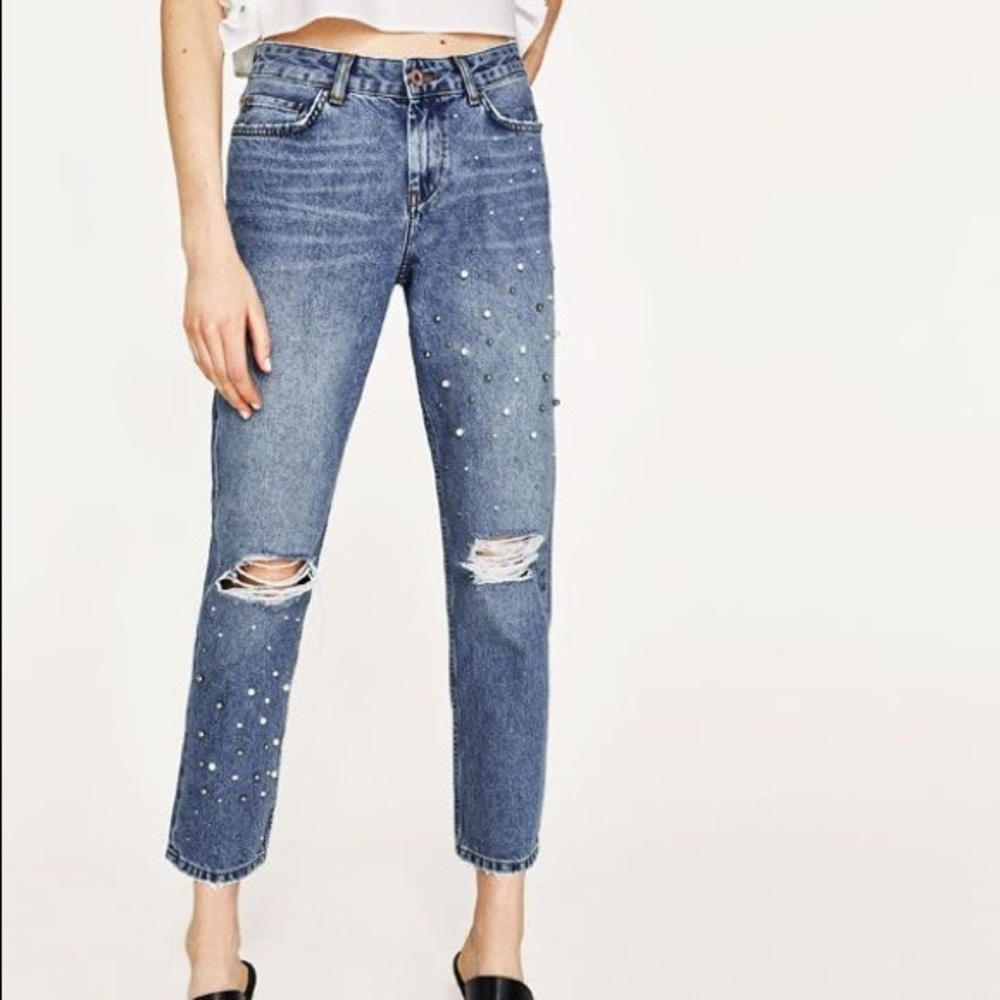 ZARA Z1975 Distressed Pearl Embellished Straight Leg Cut Off Jeans, medium wash